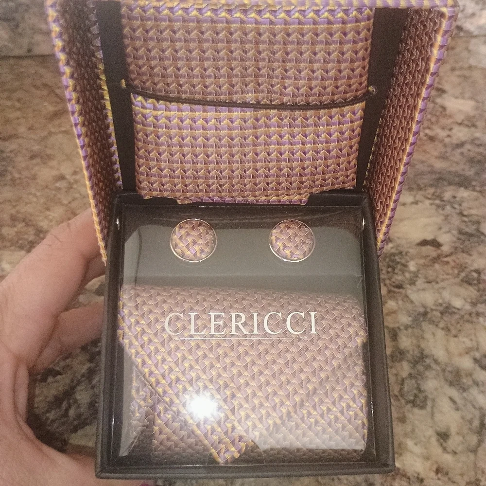 CLERICCI MENS GIFT SET TIE HANKIE & CUFF LINK DESIGNER BOX.